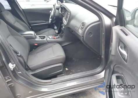 2015 Dodge Charger Se z USA, uszkodzony, nr VIN 2C3CDXFG3FH717161